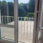 Apartman Rainbow Se Zahradou A Parkovanim Karlsbad